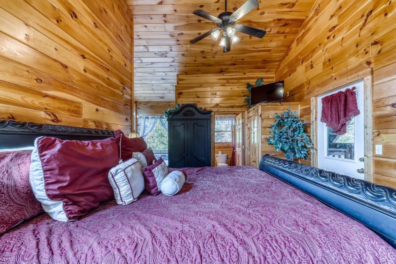 Harrisons Hideout Villa Pigeon Forge Exterior photo